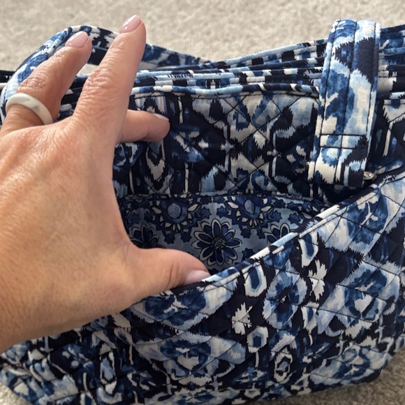 Vera Bradley Women's Bag - Picture 5 of 9